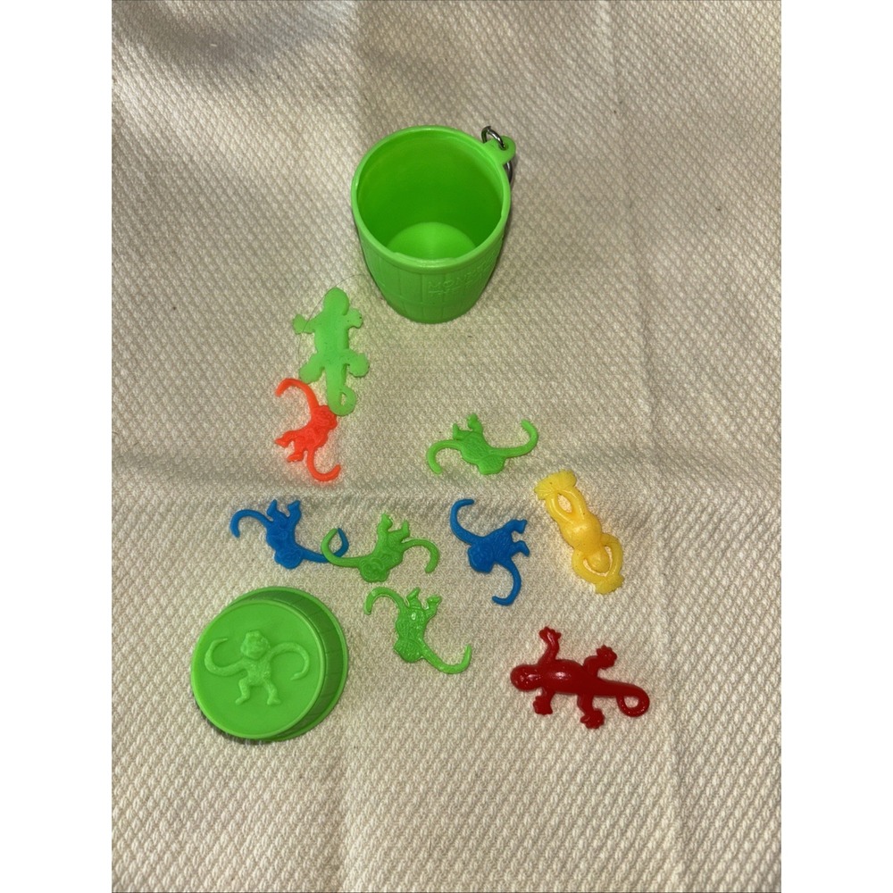 Vintage Barrel Of Monkeys 90's  Plastic Keychain Mini 10 Monkeys multi Neon 3470